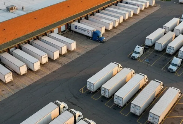 secure-boat-rv-and-vehicle-storage-in-fenton-247-access-big-0