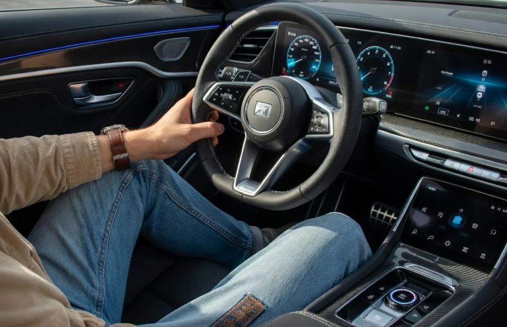 best-company-for-car-insurance-save-more-with-comparison-genius-big-0