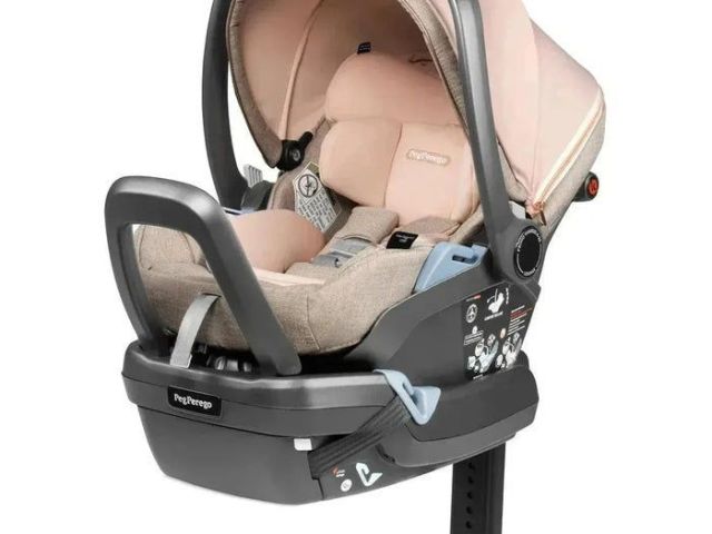 shop-infant-car-seats-during-spring-season-sale