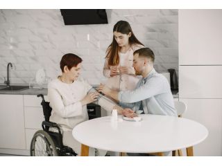 home-health-care-a-complete-guide-to-senior-care-at-home-small-0