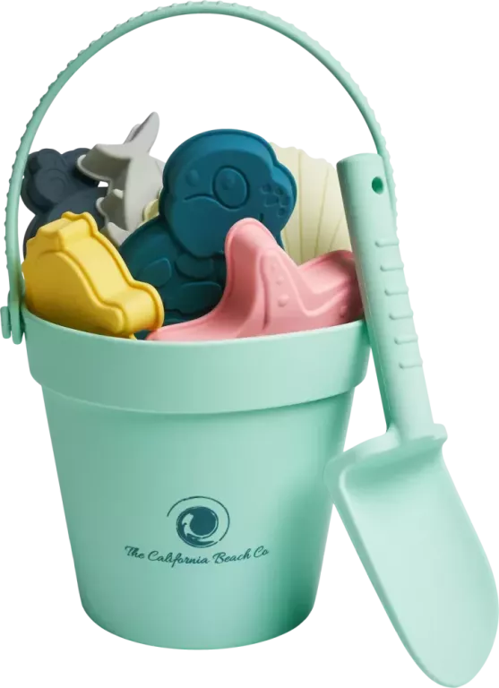 travel-friendly-beach-toys-for-easy-and-fun-outdoor-adventures-big-1