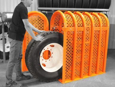 tire-safety-cage-for-secure-and-safe-tire-inflation