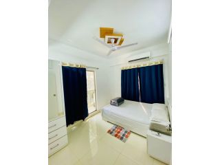 service-2bhk-apartment-for-rent-in-bashundhara-small-3