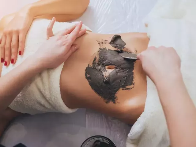 detox-and-tightening-wraps-refresh-firm-revitalize-your-skin