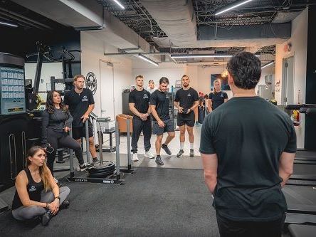 how-can-i-find-a-gym-in-houston-texas-with-modern-equipment