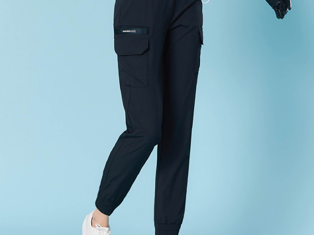 womens-golf-pants