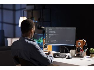 custom-software-development-company-in-chicago-small-0