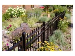 aluminum-fence-installation-durable-stylish-fencing-small-0
