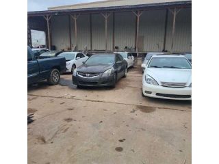 junk-car-pick-up-quick-hassle-free-service-small-2