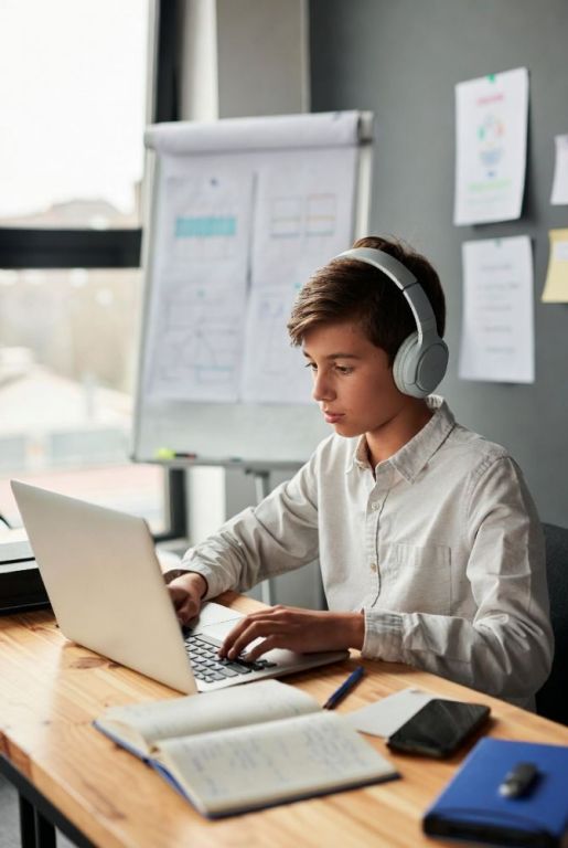 online-tutoring-services-english-math-and-sciecne-tutors-big-2