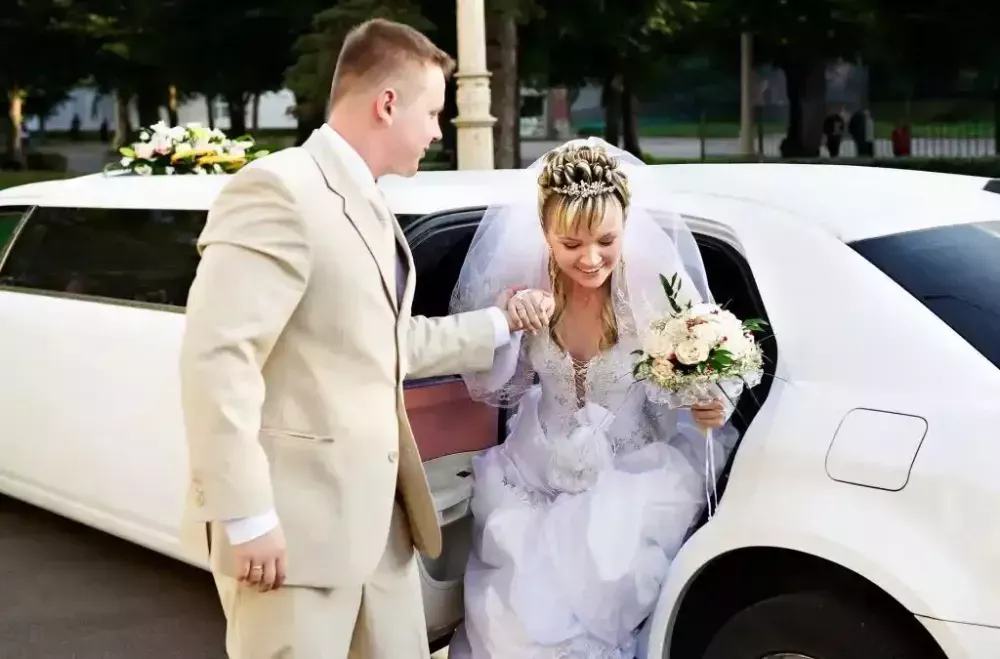 dfw-royal-limos-best-limousine-services-in-dallas-tx-big-2