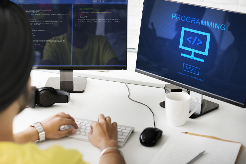 leverage-advanced-custom-software-solutions-in-usa-big-0