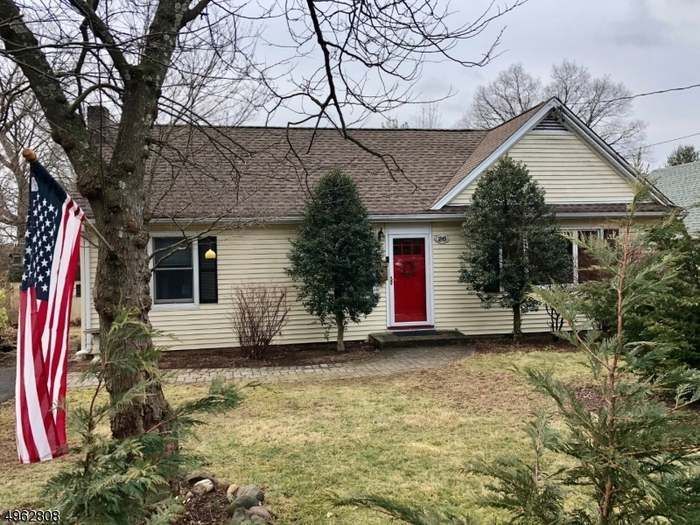 2-bed-home-for-rent-in-midland-park-nj-big-0