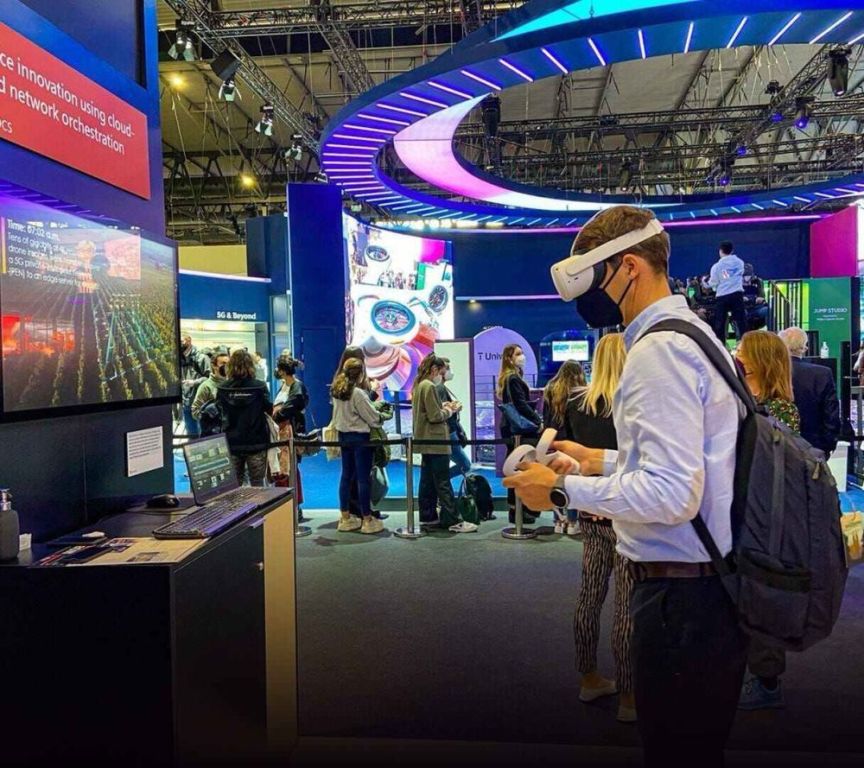 whimsical-exhibits-booth-stand-big-2