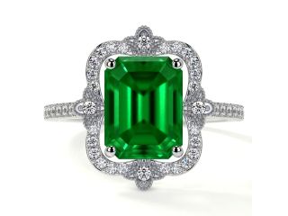 elegant-vintage-emerald-rings-with-charm-small-0