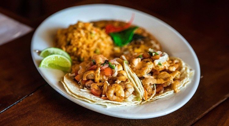 the-alley-restaurant-bar-newport-beach-big-0