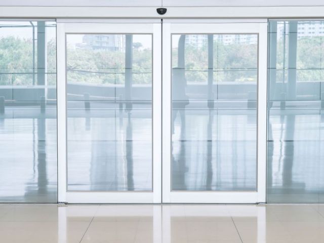 high-quality-commercial-glass-entry-doors-near-me
