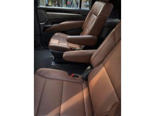 affordable-and-luxury-car-service-to-jfk-queens-anytime-small-2