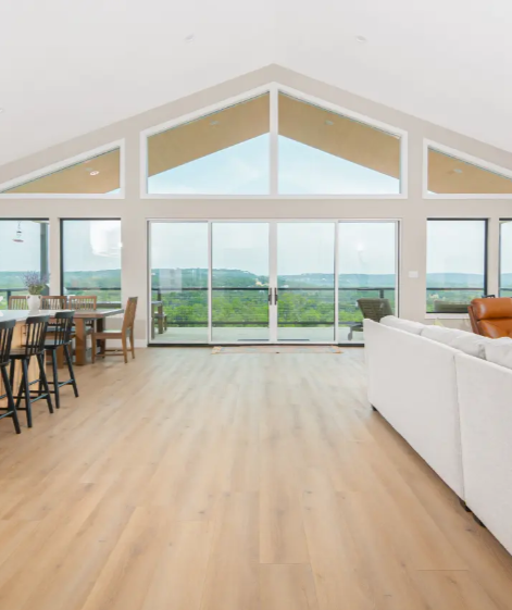 comfortable-stay-for-large-groups-in-the-texas-hill-country-big-0