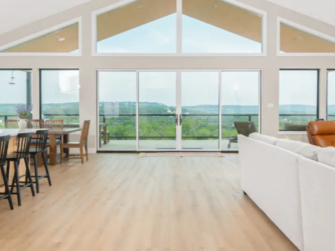 comfortable-stay-for-large-groups-in-the-texas-hill-country