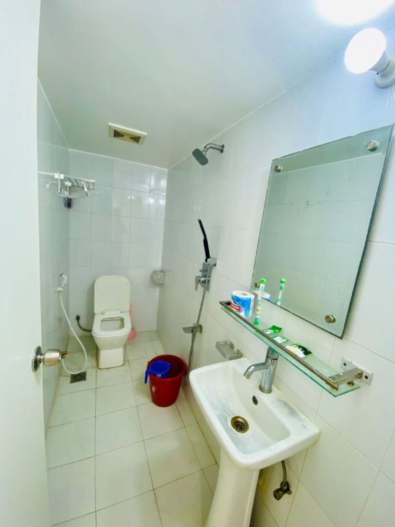 fully-furnished-services-1bhk-for-rent-in-bashundhara-ra-big-3