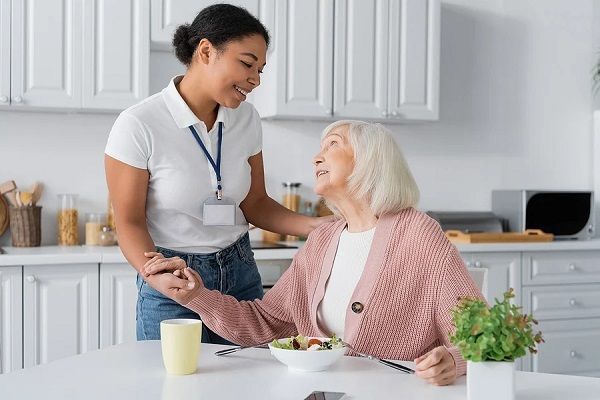 affordable-senior-care-sonoma-county-solutions-for-daily-living-big-0