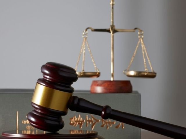 commercial-litigation-lawyers-livingston
