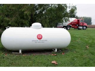 how-does-propane-tank-installation-work-safely-small-0