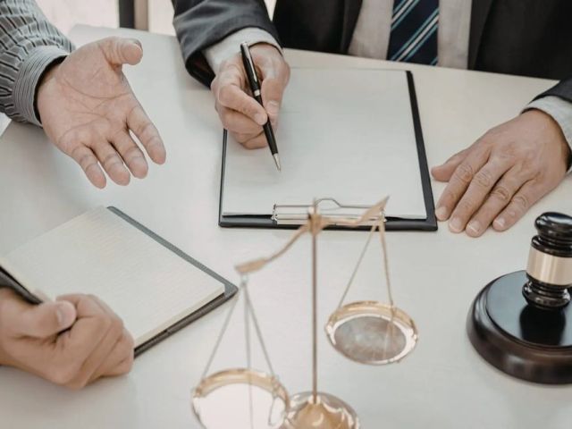 construction-contract-lawyer-in-dallas