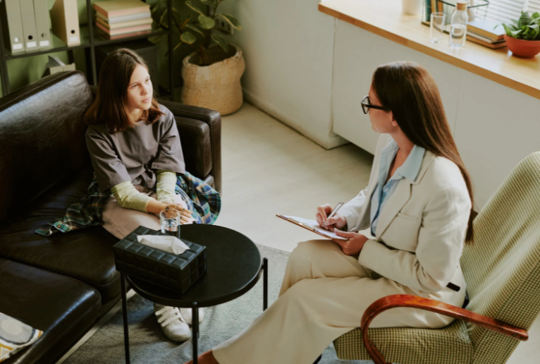 teen-counseling-for-depression-and-emotional-wellness-big-0