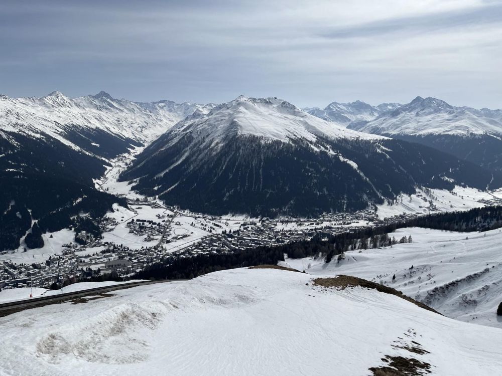 expert-private-ski-lessons-for-fast-skill-improvement-big-0