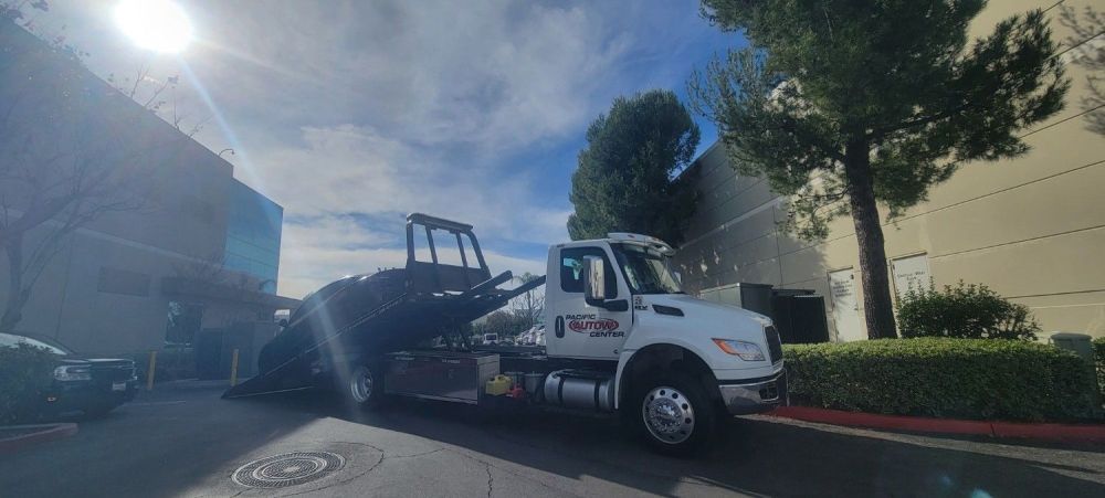stuck-on-the-road-our-towing-service-near-you-for-quick-support-big-0