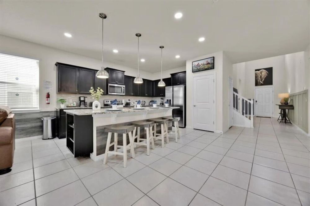 london-near-wembley-stadium-for-squads-short-term-house-rentals-big-3