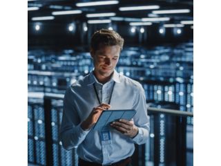 managed-cloud-database-services-for-secure-scalable-performance-small-0