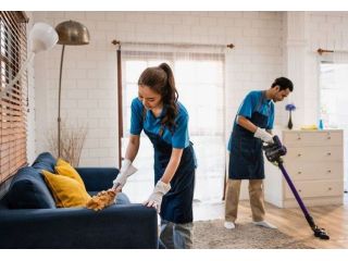house-cleaners-hollywood-fl-trusted-cleaning-team-small-0
