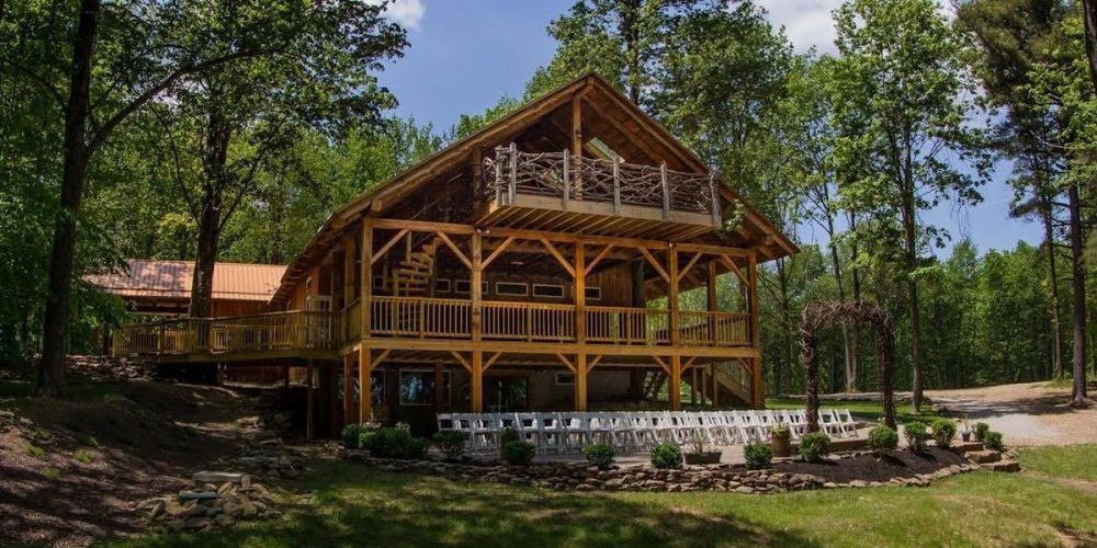 charming-barn-for-rent-for-wedding-rustic-elegant-venue-big-0