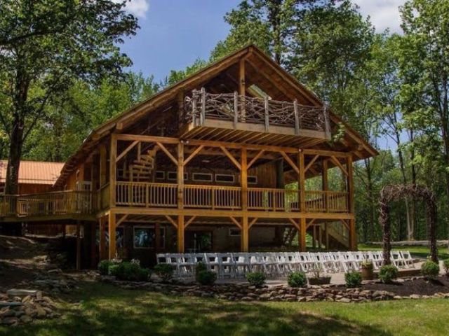 charming-barn-for-rent-for-wedding-rustic-elegant-venue
