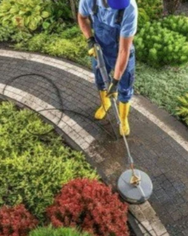 lawn-services-near-oak-bluffs-big-0