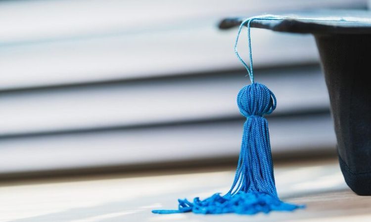 single-vs-double-graduation-cords-which-one-should-you-choose-big-0