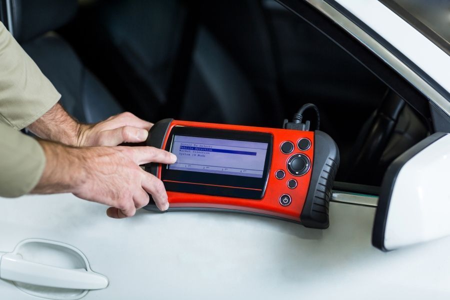 car-diagnostic-scanner-by-sparq-for-fast-accurate-vehicle-big-0
