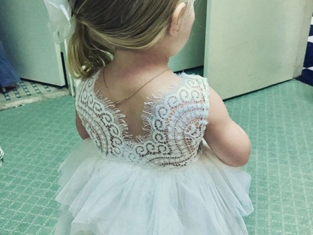 white-lace-toddler-flower-girl-dress
