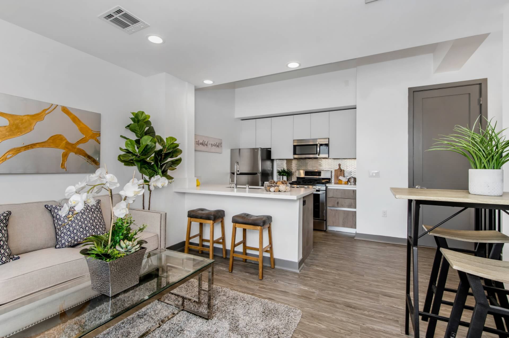 1-bedroom-townhomes-in-hollywood-for-rent-big-0