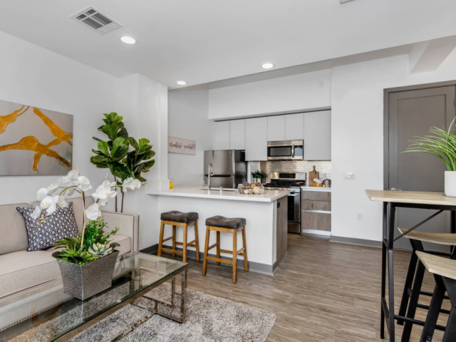 1-bedroom-townhomes-in-hollywood-for-rent