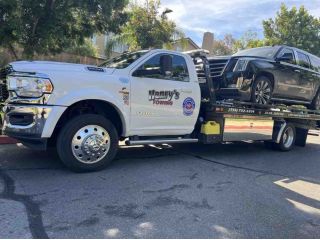 commercial-towing-service-for-business-and-fleet-vehicles-small-2