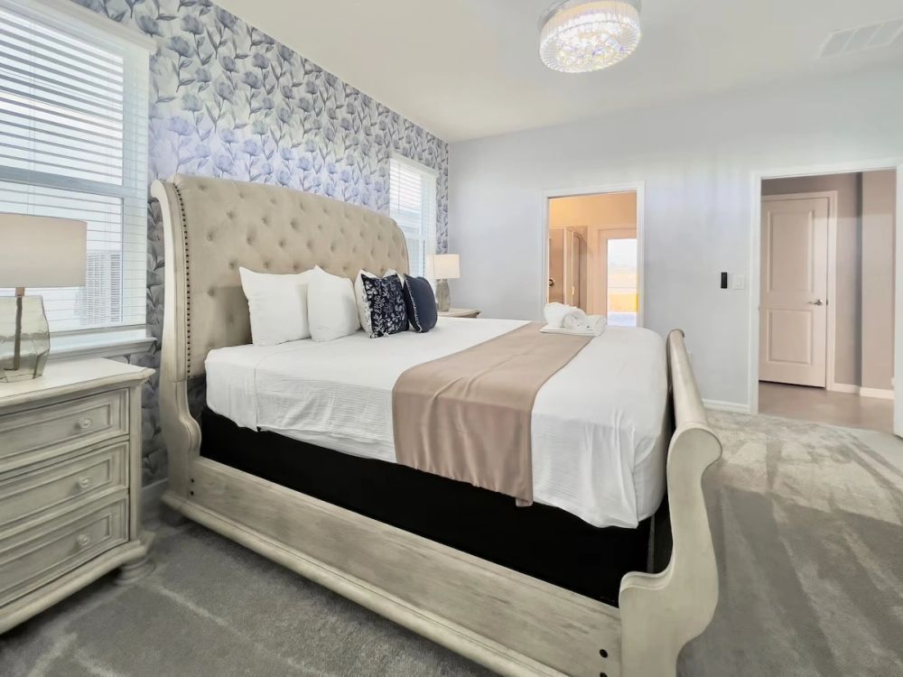 london-for-sports-team-tours-luxury-private-villas-big-1