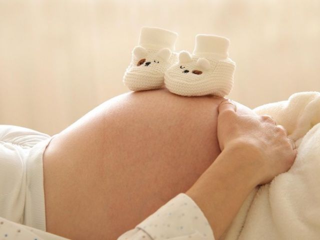 become-a-surrogate-a-rewarding-journey