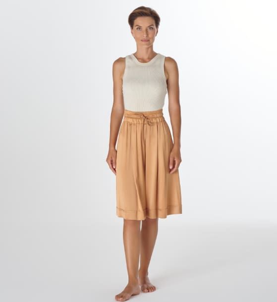 what-are-the-best-vacation-outfits-for-women-big-0