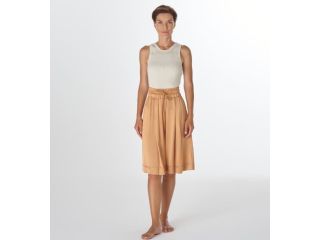 what-are-the-best-vacation-outfits-for-women-small-0