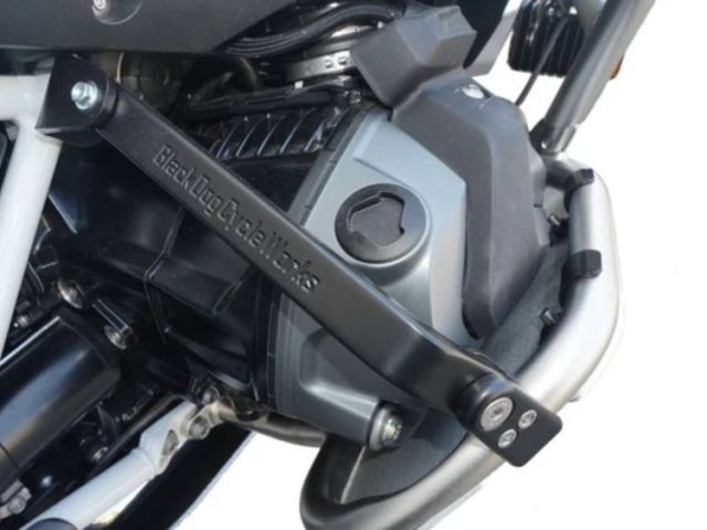 secure-bmw-r1200gs-engine-guards-for-protection