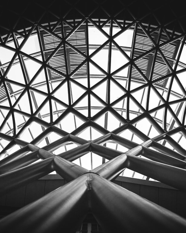 hire-trusted-metal-building-contractors-for-your-next-project-big-0